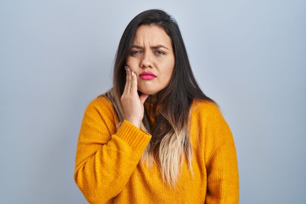 Broken Tooth Treatment Options: Bonding, Crowns, And More