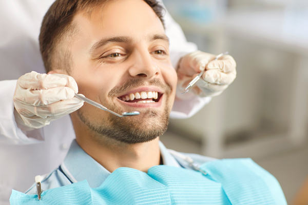 Why Dentists Recommend Oral Cancer Screenings During Dental Checkups