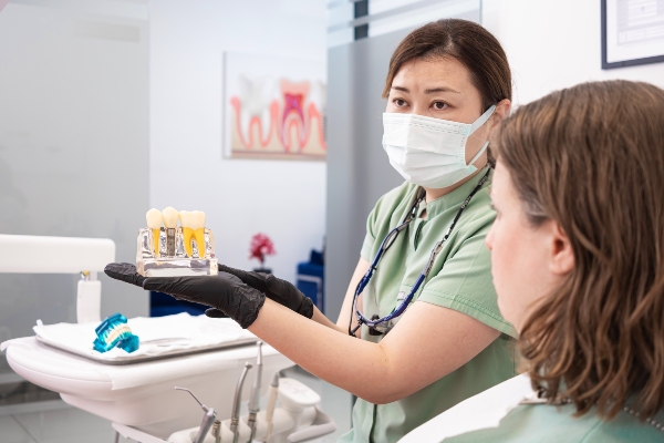 What To Expect At A Consultation With An Implant Dentist